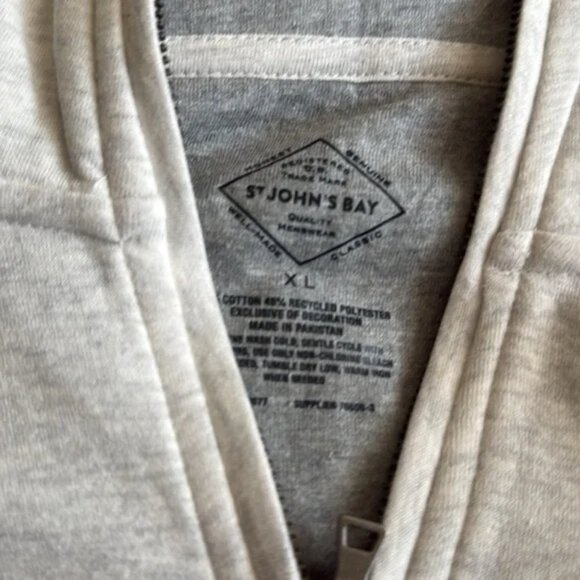 St. John’s Bay Men's heather grey Quarter-Zip Pullover - Picture 4 of 5